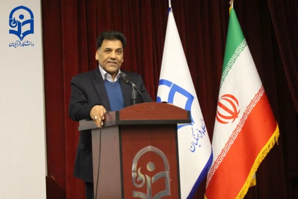 فریاد رسالت فاطمی در پردیس نسیبه طنین انداز شد:

دانشجو معلمان آینده ساز، "روز زن" را با میثاق نامه تمدنی جشن گرفتند

 2