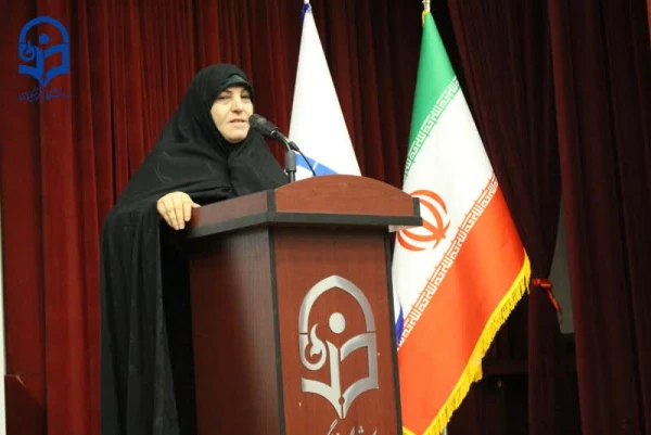 فریاد رسالت فاطمی در پردیس نسیبه طنین انداز شد:

دانشجو معلمان آینده ساز، "روز زن" را با میثاق نامه تمدنی جشن گرفتند

 2