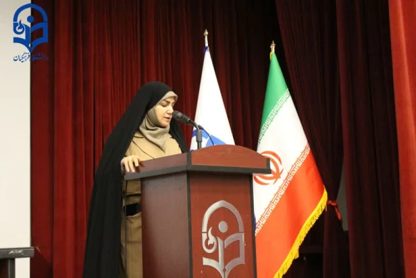 فریاد رسالت فاطمی در پردیس نسیبه طنین انداز شد:

دانشجو معلمان آینده ساز، "روز زن" را با میثاق نامه تمدنی جشن گرفتند

 2