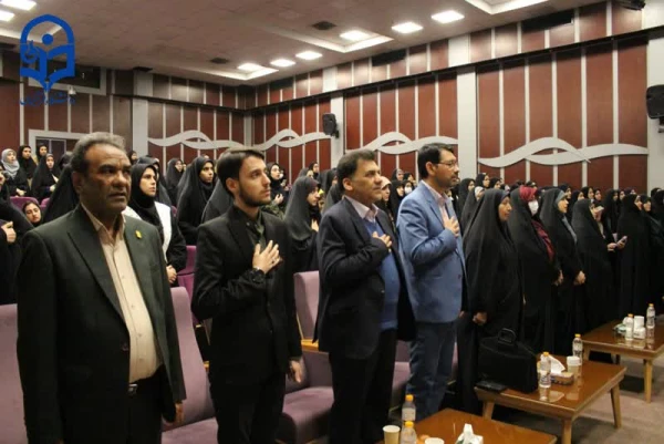 فریاد رسالت فاطمی در پردیس نسیبه طنین انداز شد:

دانشجو معلمان آینده ساز، "روز زن" را با میثاق نامه تمدنی جشن گرفتند

 2