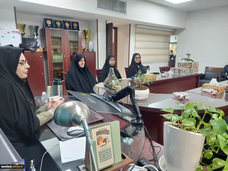 نشست صمیمانه سرپرست پردیس نسیبه با همکاران حوزه حراست و حفاظت فیزیکی نسیبه 5