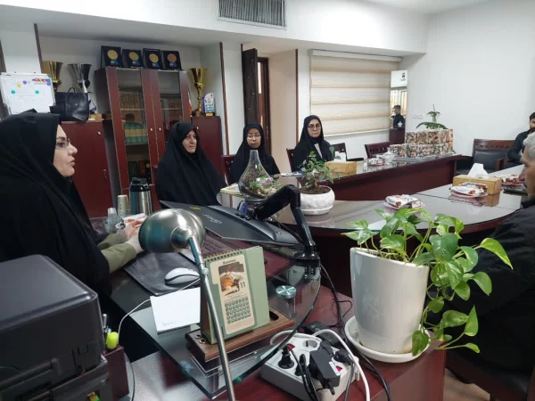 نشست صمیمانه سرپرست پردیس نسیبه با همکاران حوزه حراست و حفاظت فیزیکی نسیبه 7