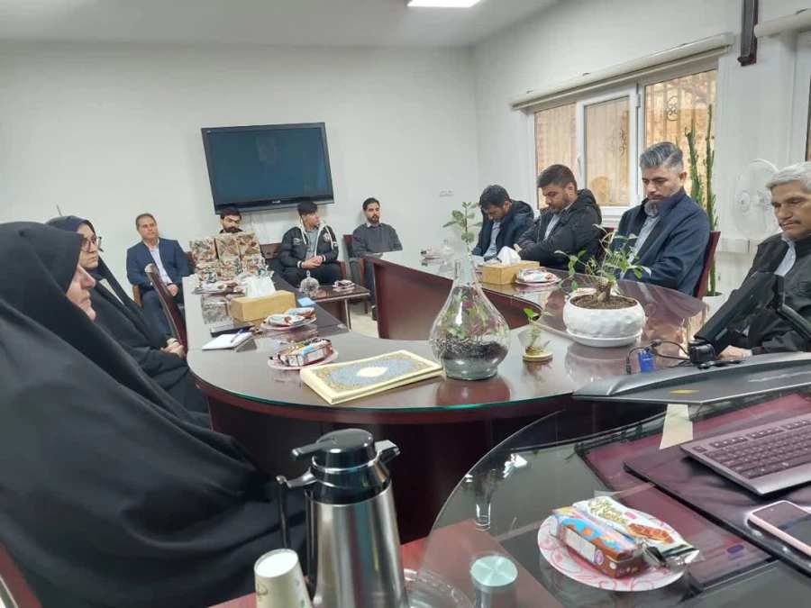 نشست صمیمانه سرپرست پردیس نسیبه با همکاران حوزه حراست و حفاظت فیزیکی نسیبه 9