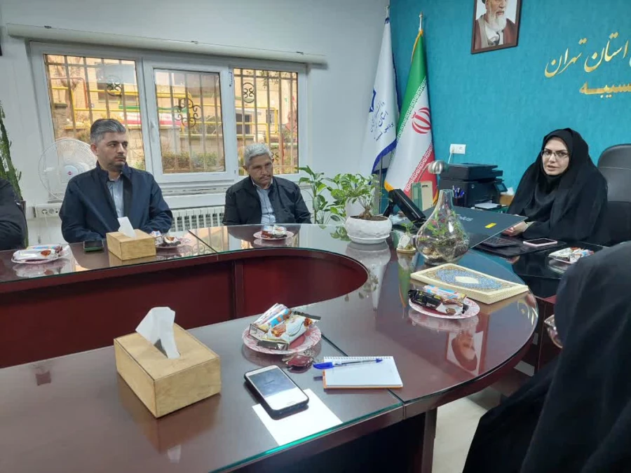 نشست صمیمانه سرپرست پردیس نسیبه با همکاران حوزه حراست و حفاظت فیزیکی نسیبه 10